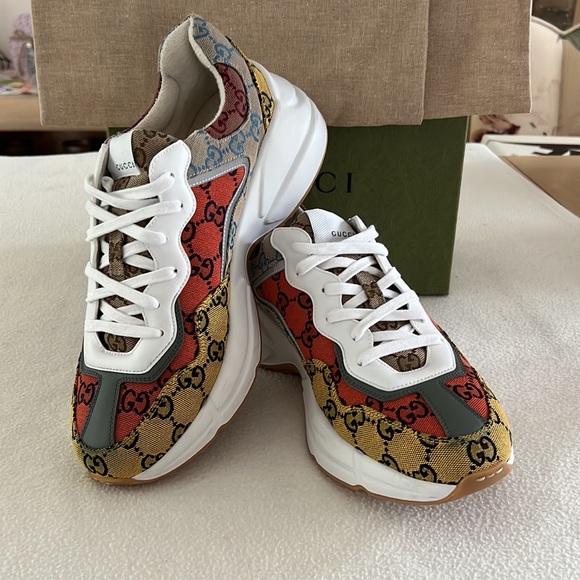 GUCCI Men’s Rhyton Multicolor sneaker - Picture 7 of 7